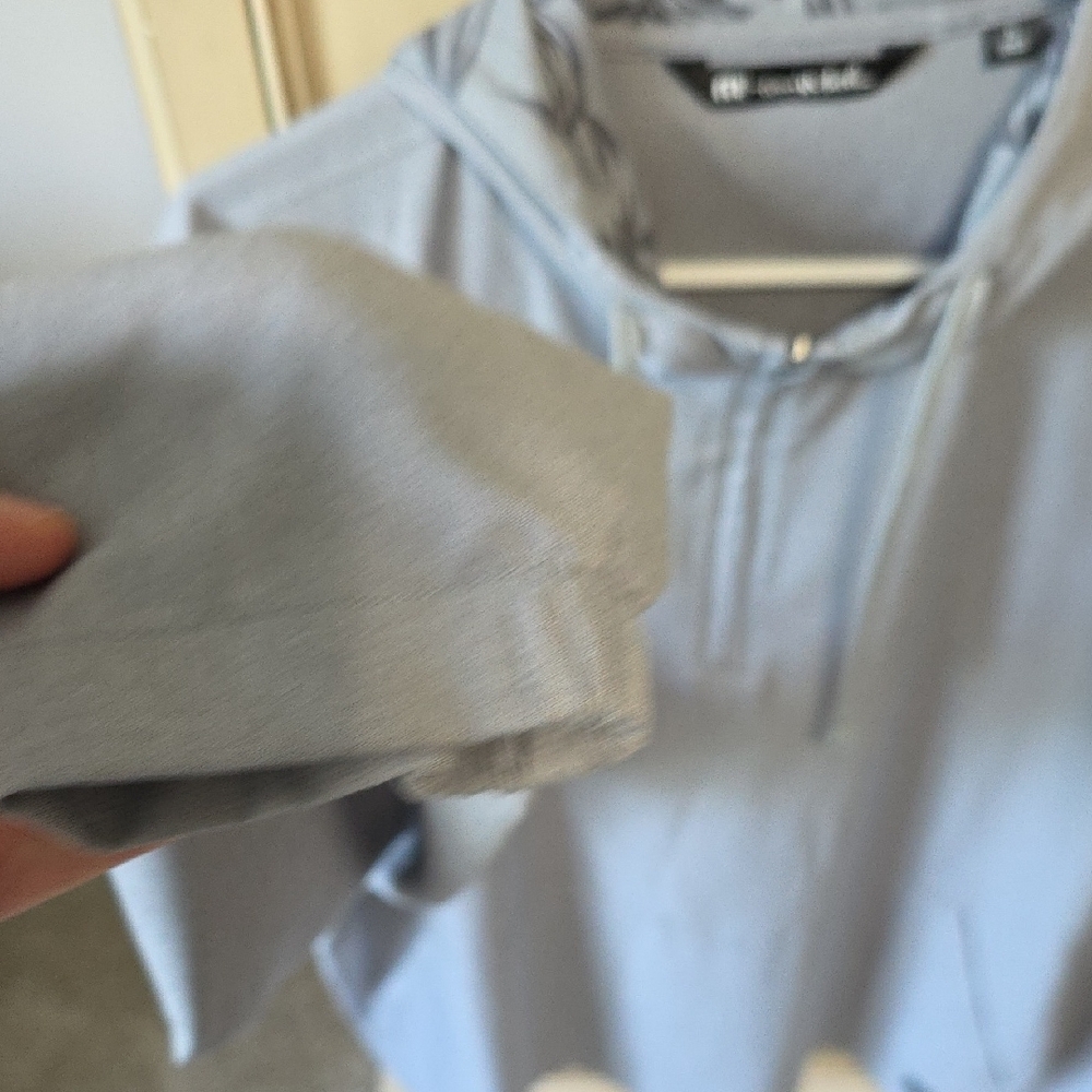 Travis Mathew Gray Athletic Sweatshirt Hoodie - Picture 7 of 10